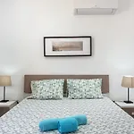 Host Wise - Fresh Sunny Flat With Pool & Terrace Apartment *