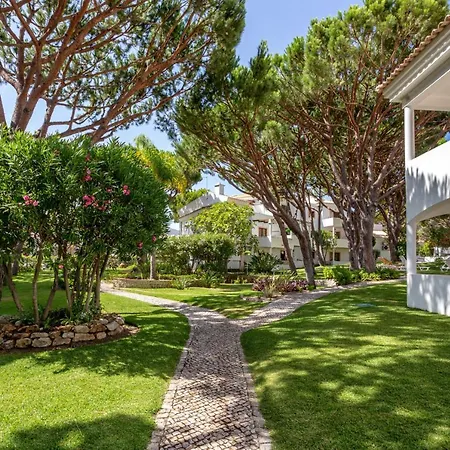 Apartamento Host Wise - Fresh Sunny Flat With Pool & Terrace Olhos de Agua (Albufeira)